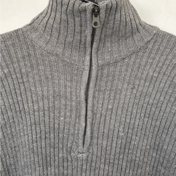 H&M Gray Ribbed Knit Sweater - Picture 2 of 5